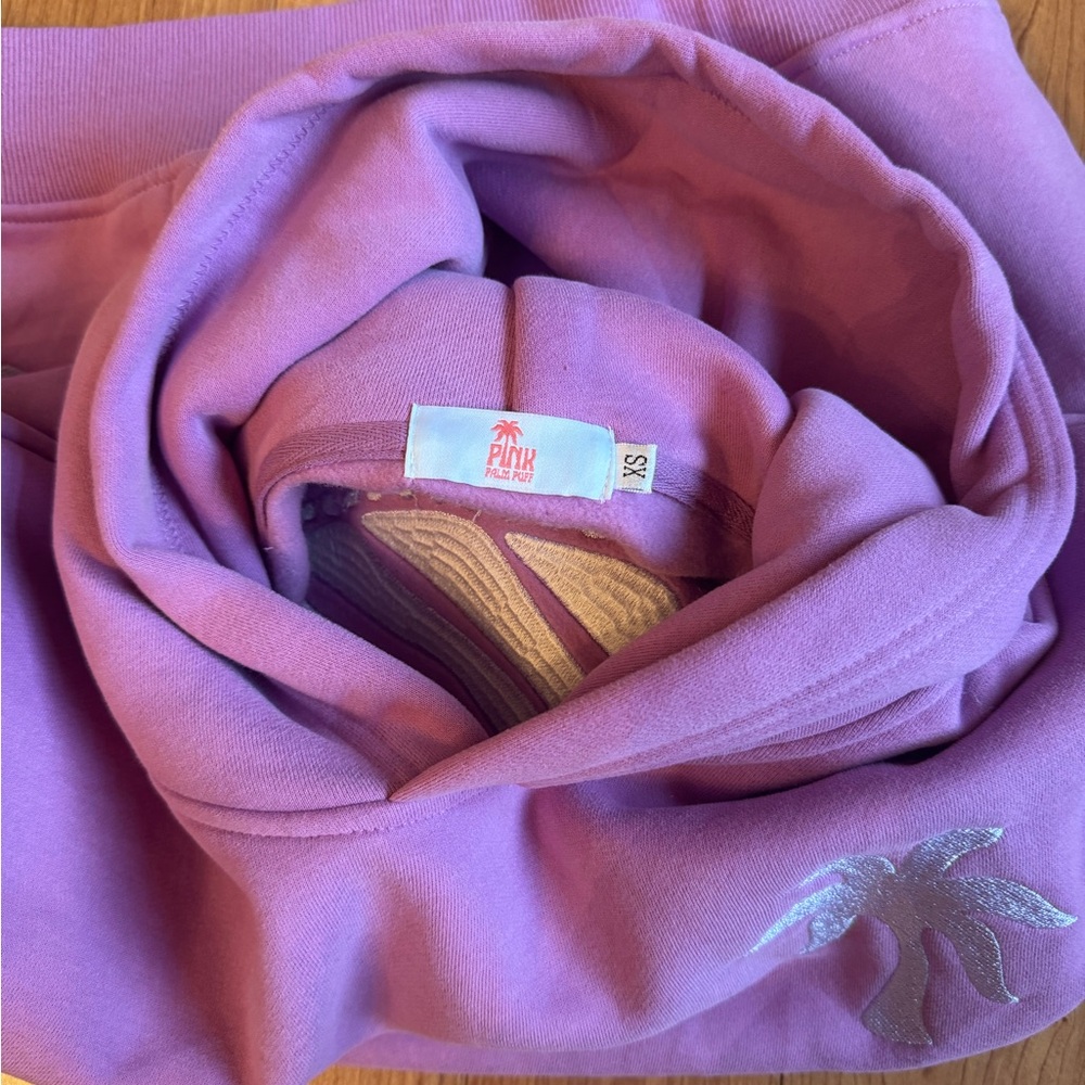 "Everything Comes in Waves" Hoodie in Pink - PINK PALM PUFF - Picture 3 of 7